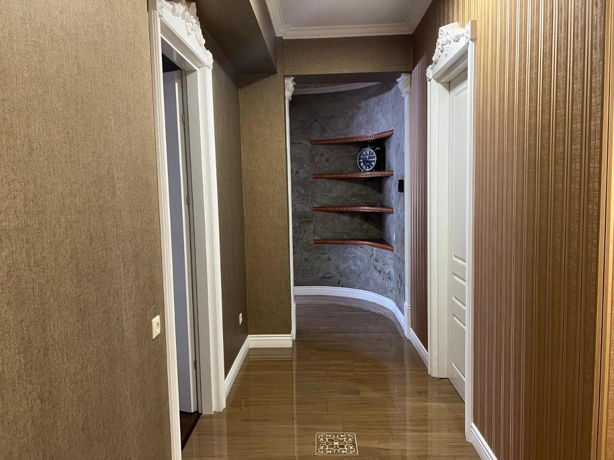 Cosy Apartment In The City Centre ティビリシ エクステリア 写真