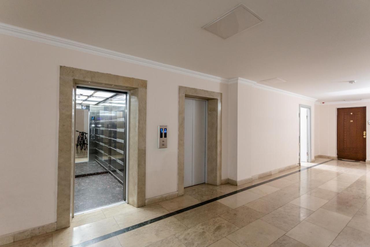 Cosy Apartment In The City Centre ティビリシ エクステリア 写真