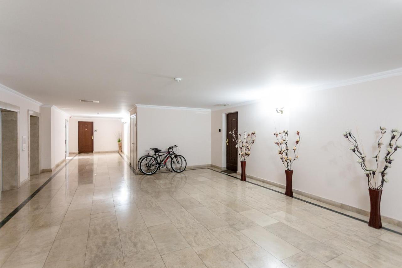 Cosy Apartment In The City Centre ティビリシ エクステリア 写真