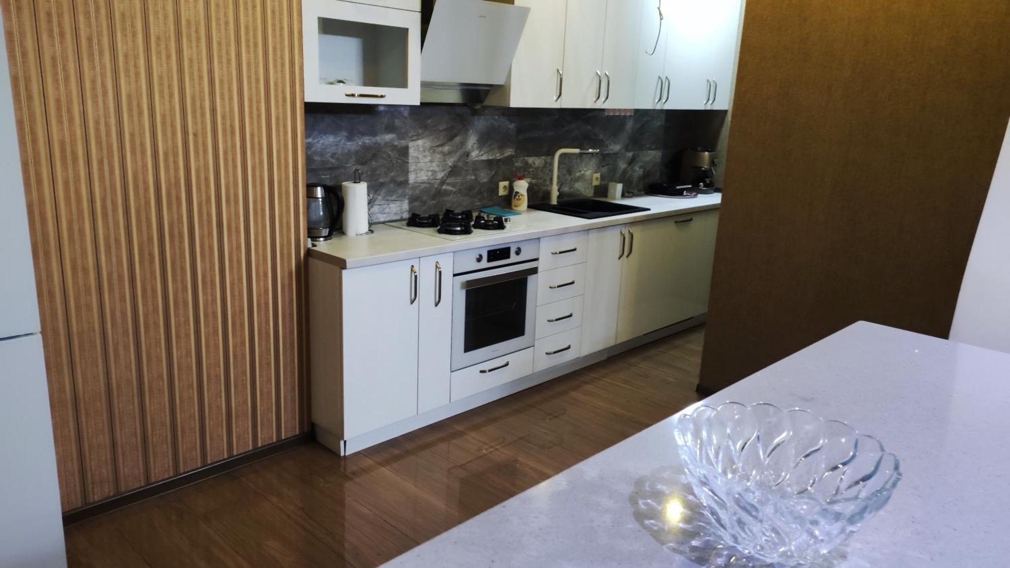 Cosy Apartment In The City Centre ティビリシ エクステリア 写真
